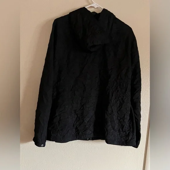 Women's ZENERGY by Chico's Black Full Zip Nylon Jacket Size 3 - Picture 2 of 7